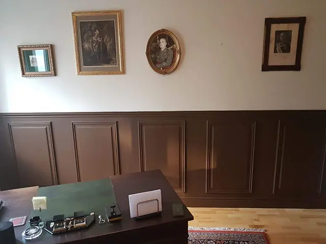 Pełne panele OracDecor D507 - elegancki gabinet