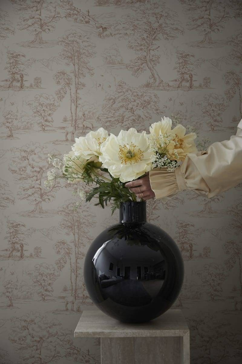 S10255 – tapeta Montfort Terracotta Le Village Sandberg – Sandberg – zdjęcie produktu