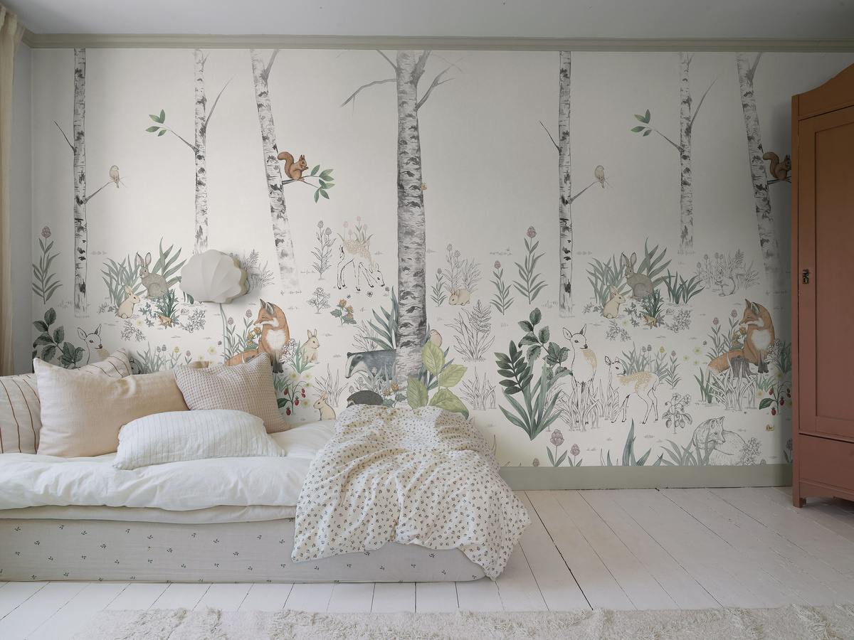7481 – mural Magic Forest Newbie Wallpaper II – BorasTapeter – zdjęcie produktu