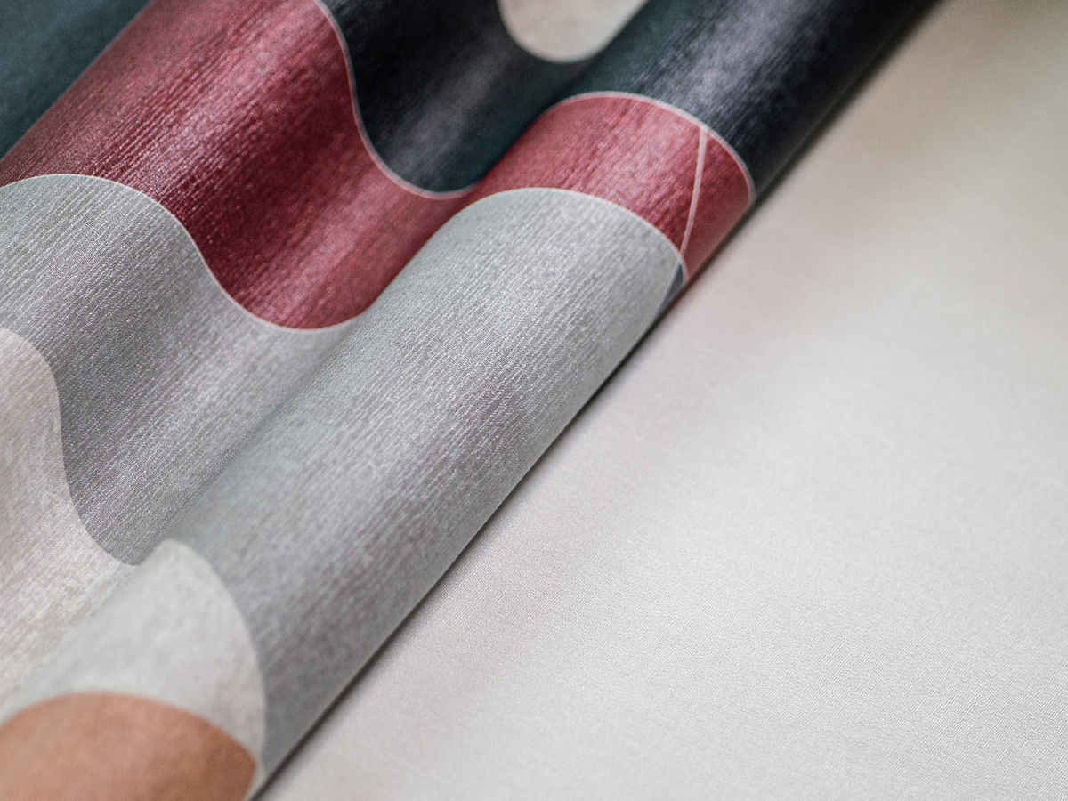 Struktura i zbliżenie na winylową tapetę WallCraft z geometrycznym wzorem