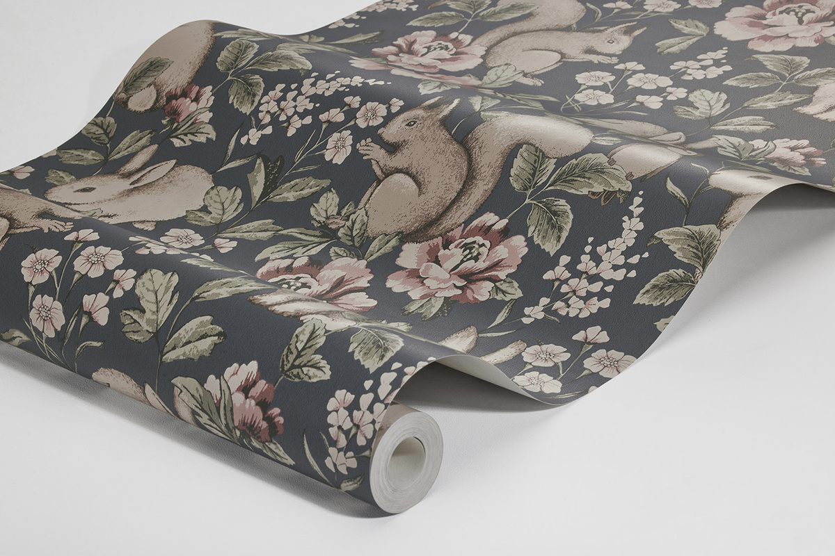 6932 – tapeta Magic Forest Newbie Wallpaper II – BorasTapeter – zdjęcie produktu