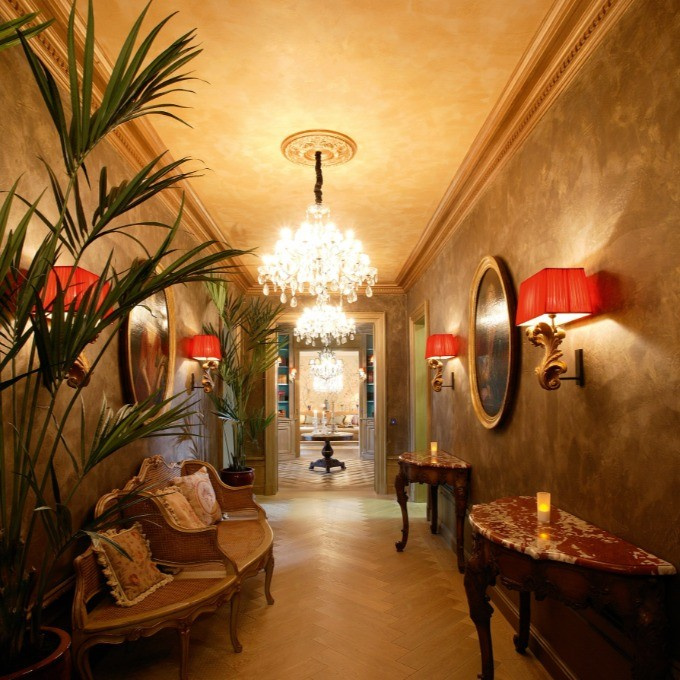 C422 - Listwa sufitowa z ornamentacją Orac – Orac Decor – aranżacja wnętrza