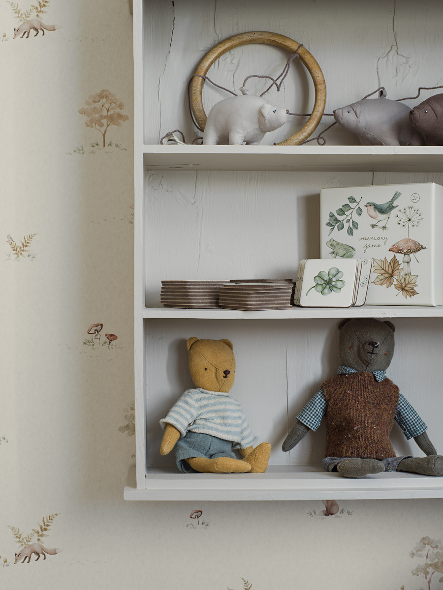 6923 – tapeta Little Fox Newbie Wallpaper II – BorasTapeter – zdjęcie produktu