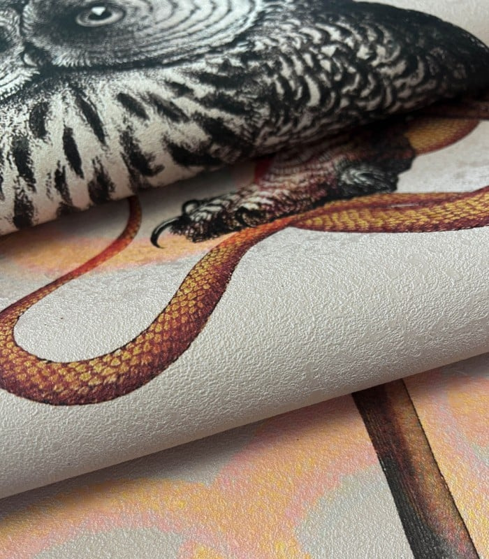 Zbliżenie na strukturę i detal tapety Pink Owls Wallcolors