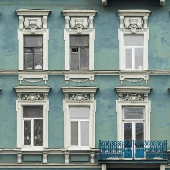 R15892 – fototapeta Strada Azul Rebel Walls