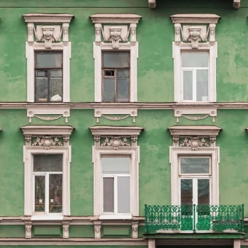 R15891 – fototapeta Strada Verde Rebel Walls