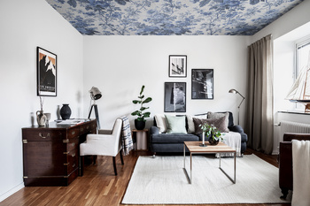 R13255 Porcelain, Blue - Fototapeta RebelWalls