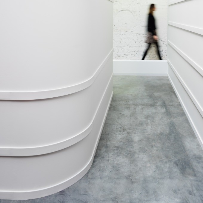 SX157 Listwa podłogowa – Orac Decor – aranżacja wnętrza