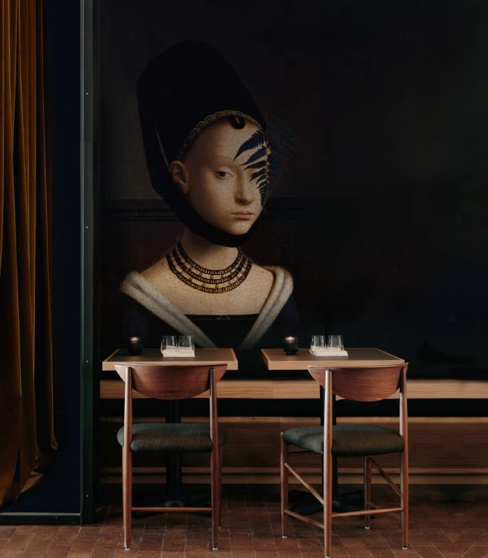 Tapeta Lady fern Wallcolors w aranżacji restauracji