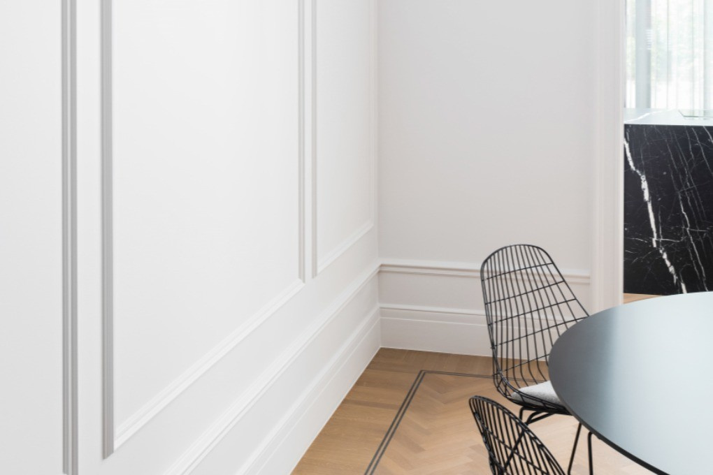 SX156 - Listwa przypodłogowa, sztukateria Orac Decor – Orac Decor – aranżacja wnętrza